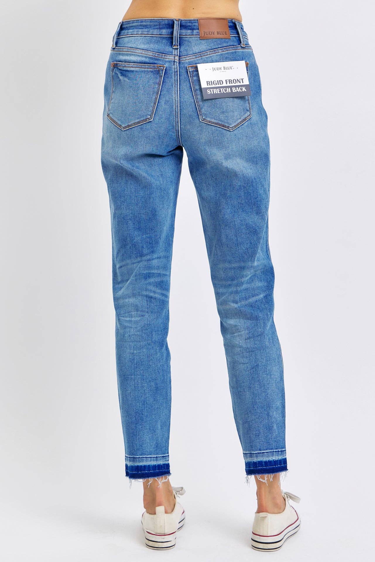 Judy Blue Mid Rise Rigid Magic Release Hem Boyfriend